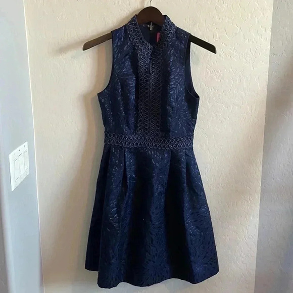 Lilly Pulitzer Franci High Neck Dress - Picture 2 of 8